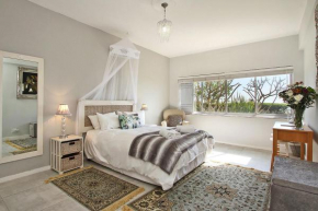 Гостиница Edward Court 1 Bedroom Sea  Кейптаун